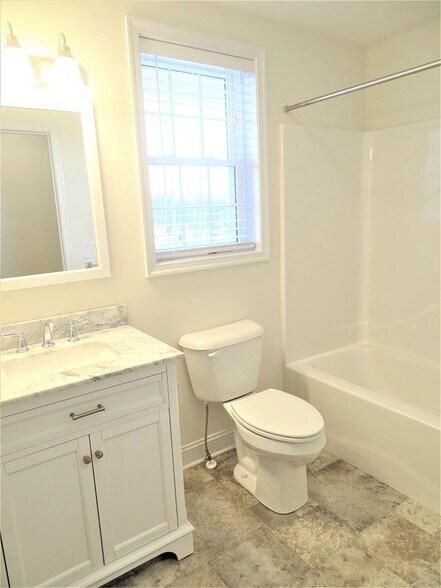 Building Photo - 20 Pequea Manor Dr