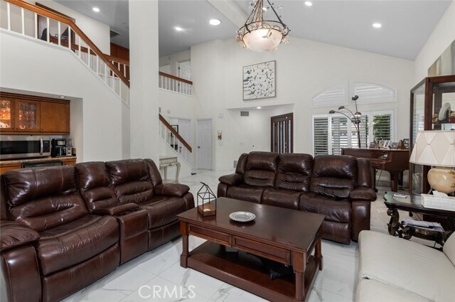 Building Photo - 4 Bayview