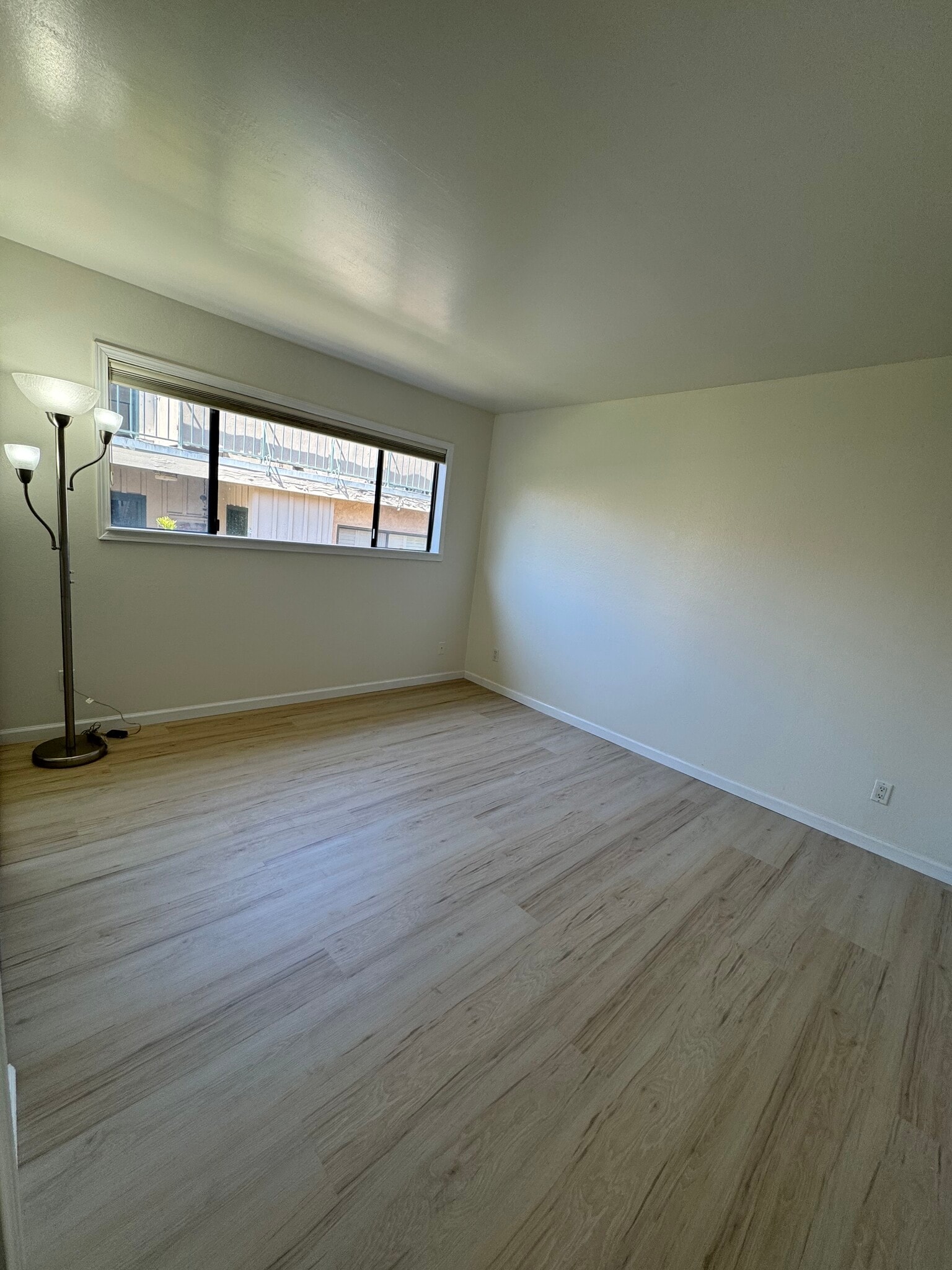 Building Photo - 10671 Wilkins Ave