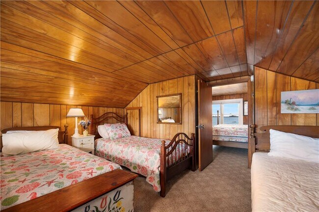 Building Photo - 28 Glenwood Ave