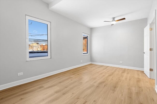 Building Photo - 3751 N Clifton Ave