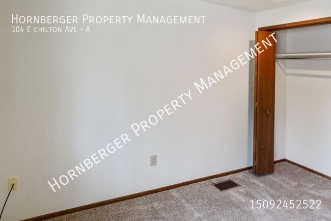 Building Photo - 304 E Chilton Ave
