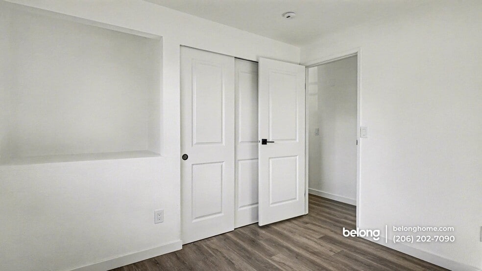 Building Photo - 9728 S 239th Pl