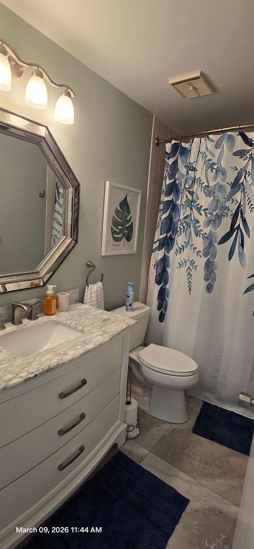 Building Photo - Welcome to **Caloosa Yacht & Racquet Club**, one of Fort Myers’ most charming **gated waterfront ...