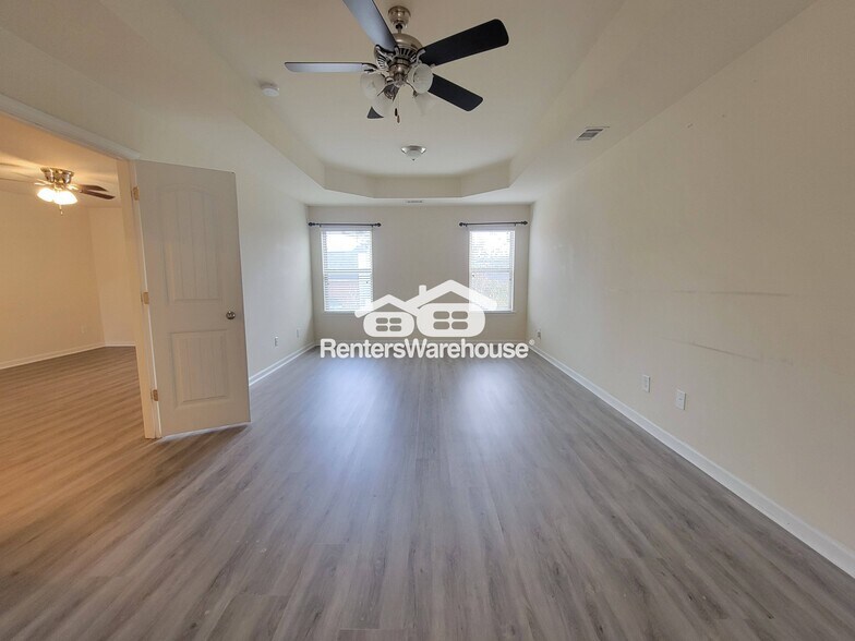 Building Photo - 9348 Lantana Trail