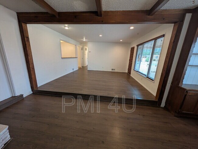 Building Photo - 9619 Arvada Ave NE