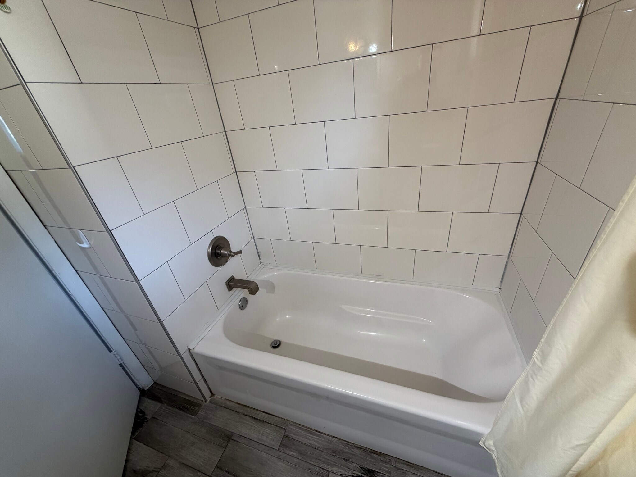 Building Photo - 8956 Griggs Ave