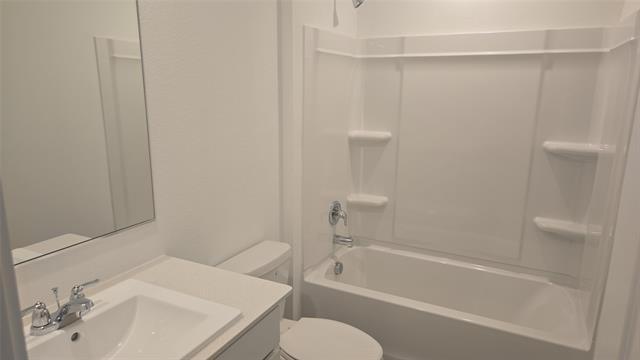 Building Photo - 12189 Steeplechase Dr