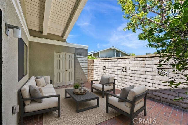 Building Photo - 8933 Yolo Cir