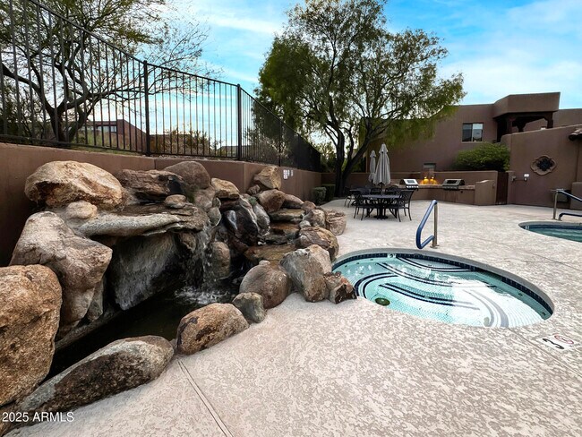 Building Photo - 13600 N Fountain Hills Blvd