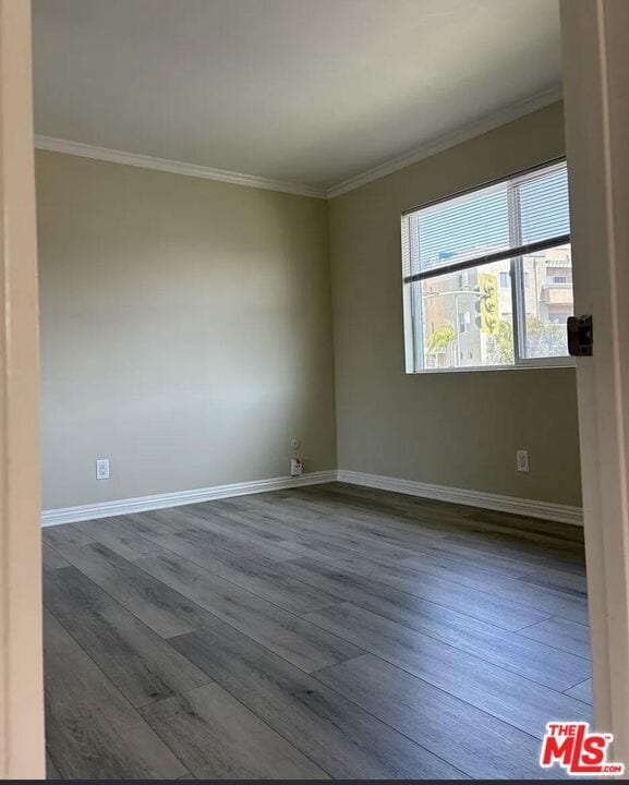 Building Photo - 567 S Wilton Pl