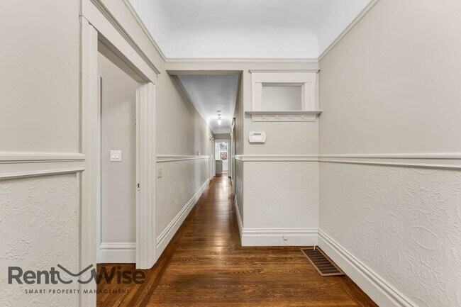 Building Photo - 1287 4th Ave