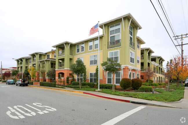 Building Photo - San Mateo Rotary Floritas