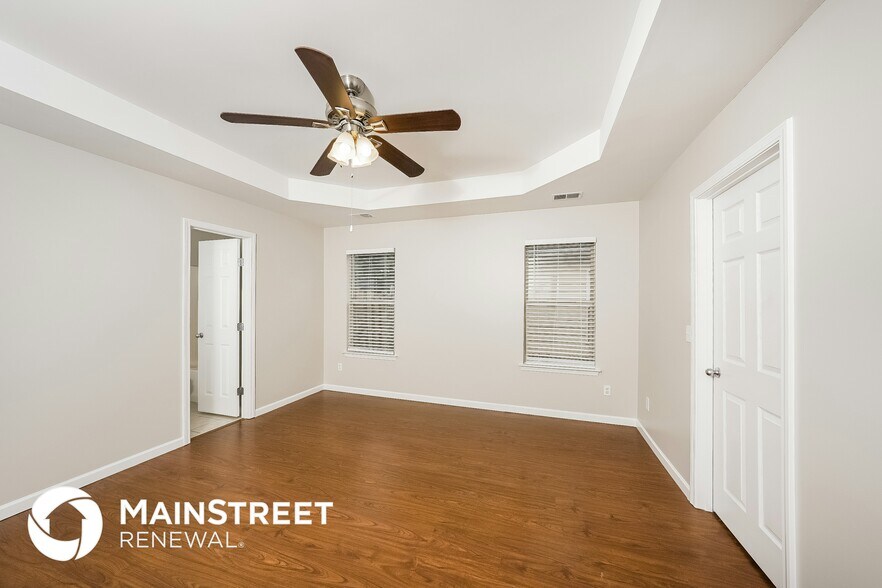 Building Photo - 485 Fox Run Cir