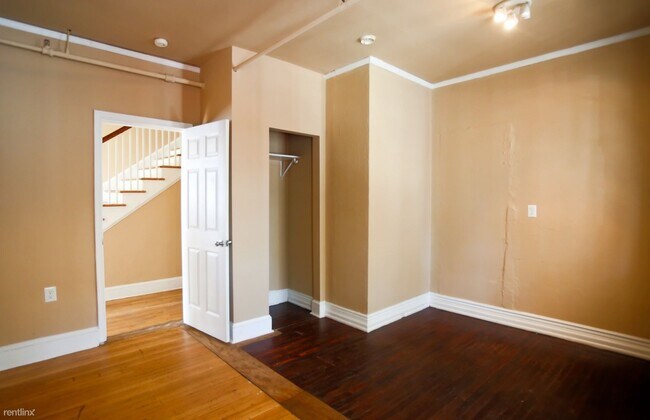 Building Photo - 10 br, 4 bath House - 619 Cabell Avenue