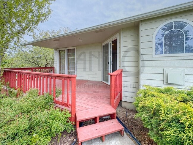 Building Photo - 5002 S Morrill Ln