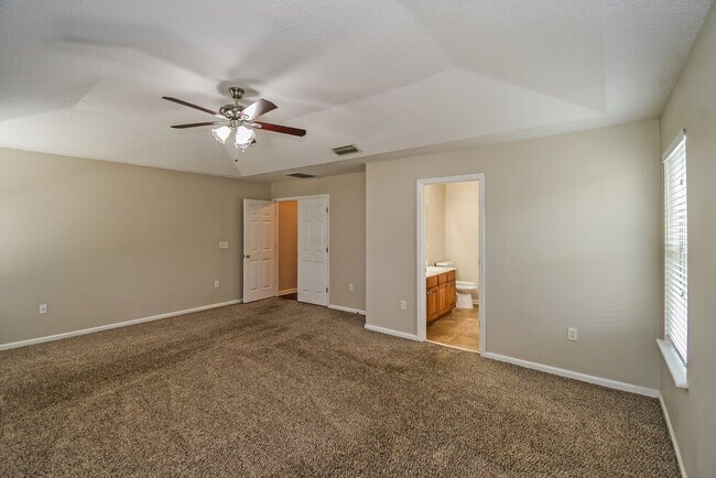 Building Photo - 11543 Bonnie Lakes Ct