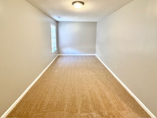 Building Photo - JeffriesCv2554