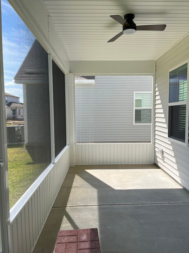 Building Photo - 198 Dreher Dr