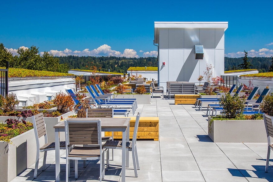 Building Photo - Pure Redmond