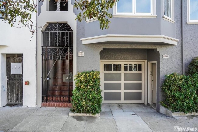 Building Photo - 3514 Divisadero St