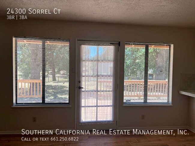Building Photo - 24300 Sorrel Ct