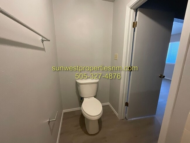 Building Photo - 3 Bedroom, 2 Bath Home in the Country