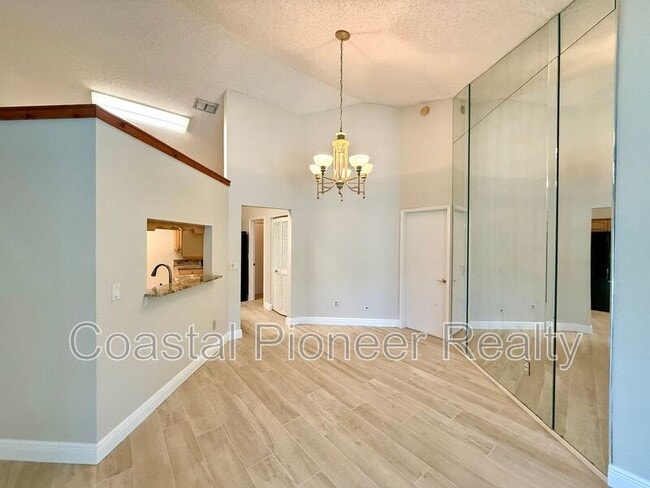 Building Photo - 8723 Imperial Ct