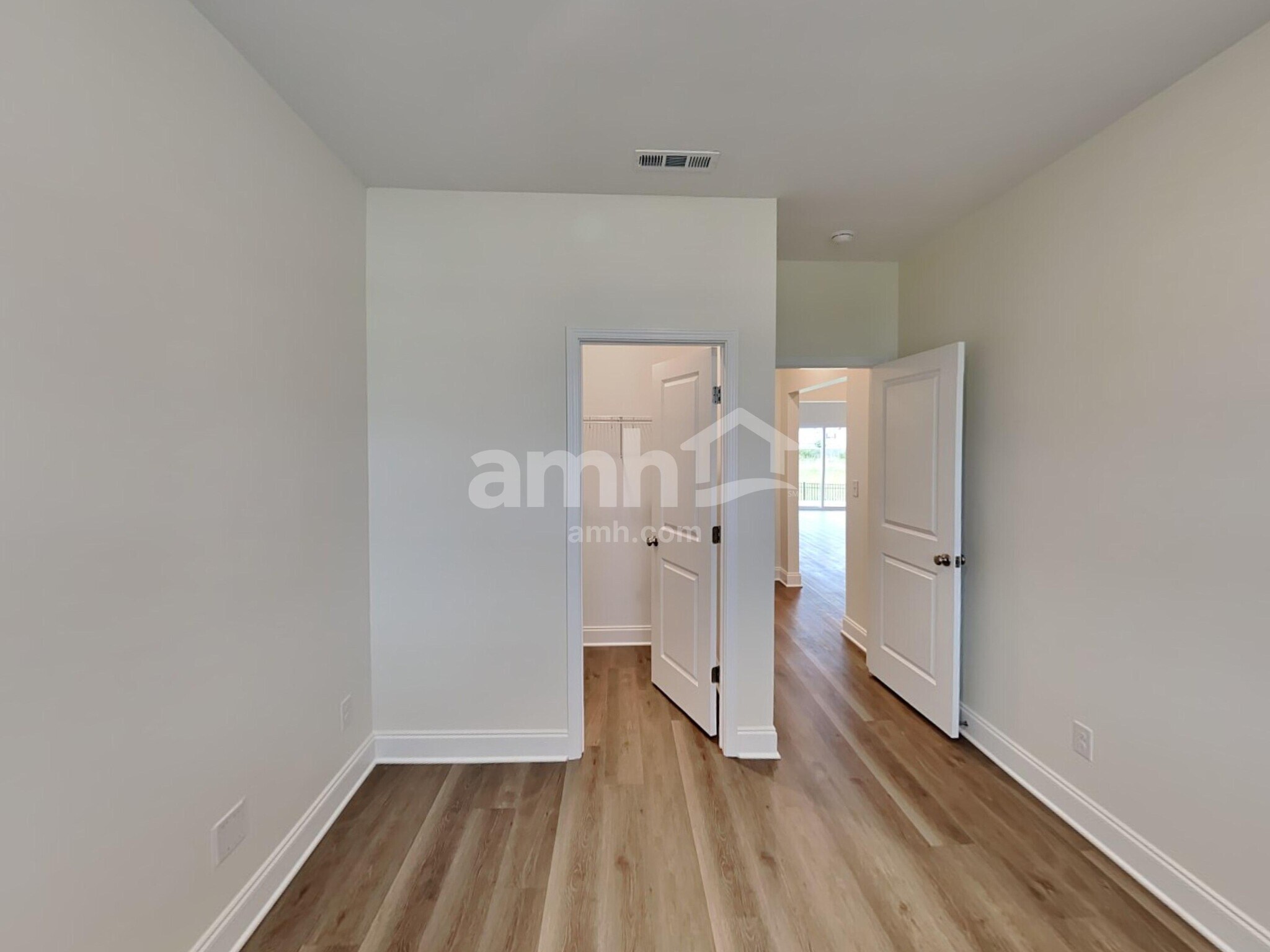 Building Photo - 5328 Trust Dr