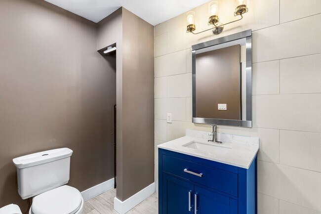 Building Photo - ** COURTYARDS AT QUAIL WOODS ** 2 BED + DEN / 2 BATH - TOWNHOME - NORTH NAPLES - ANNUAL RENTAL