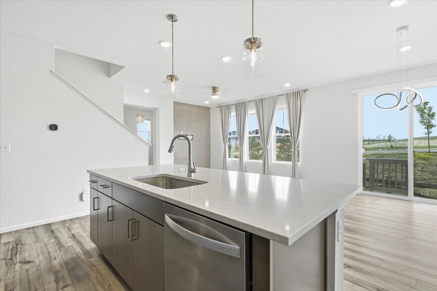 Building Photo - 14136 Blue Heart Ct