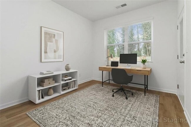 Building Photo - 1332 Lakota Pl