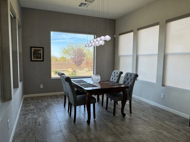 Building Photo - 4590 Fletcher Ct