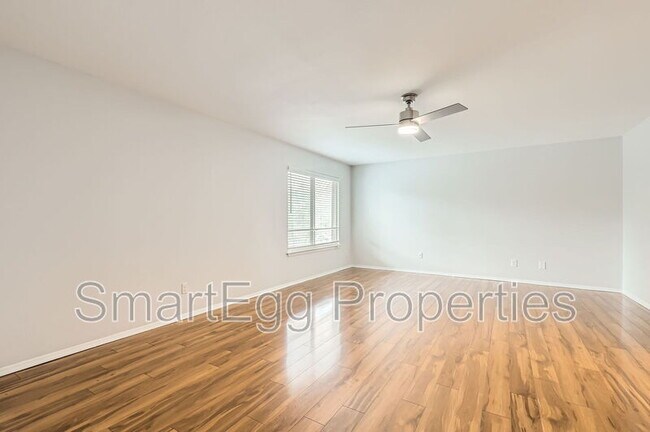 Building Photo - 11426 Bristle Oak Trail