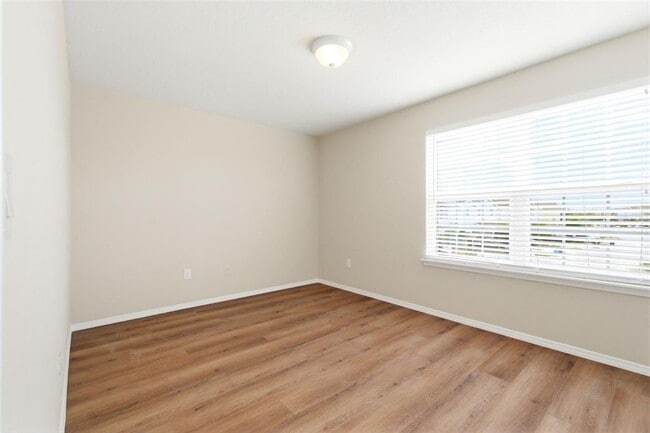 Building Photo - 8961 Turnstone Haven Pl