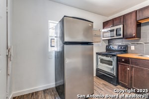 Building Photo - 3430 S Flores St