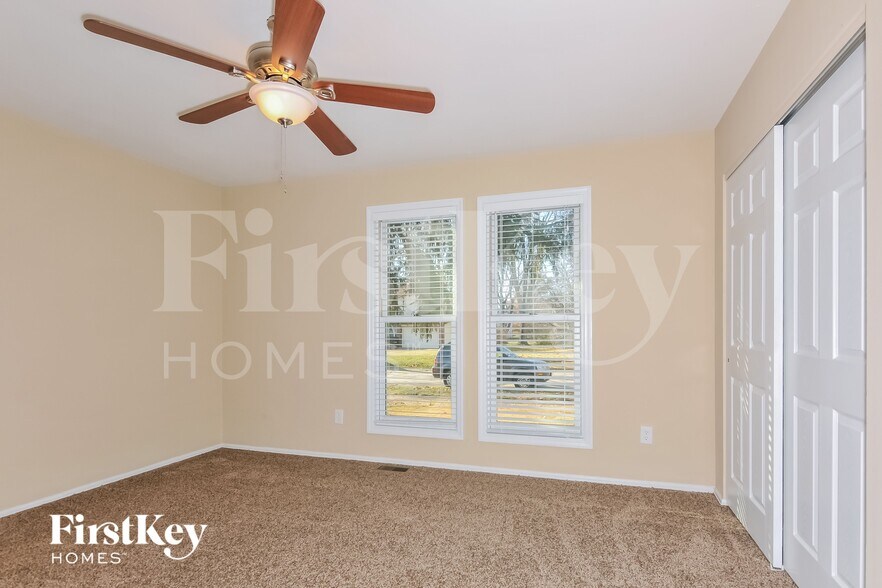 Building Photo - 1070 Eaglepass Ct