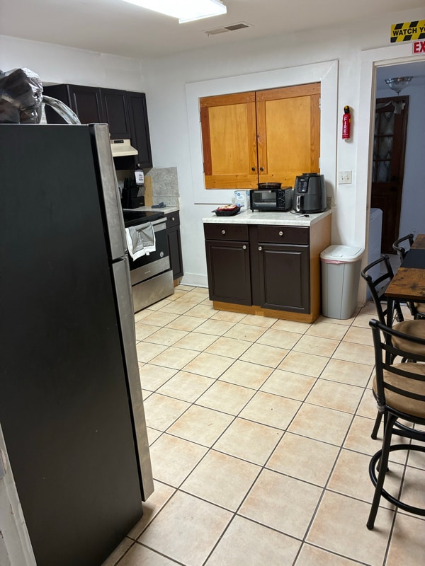 Building Photo - 6107 Rockbridge Rd SW