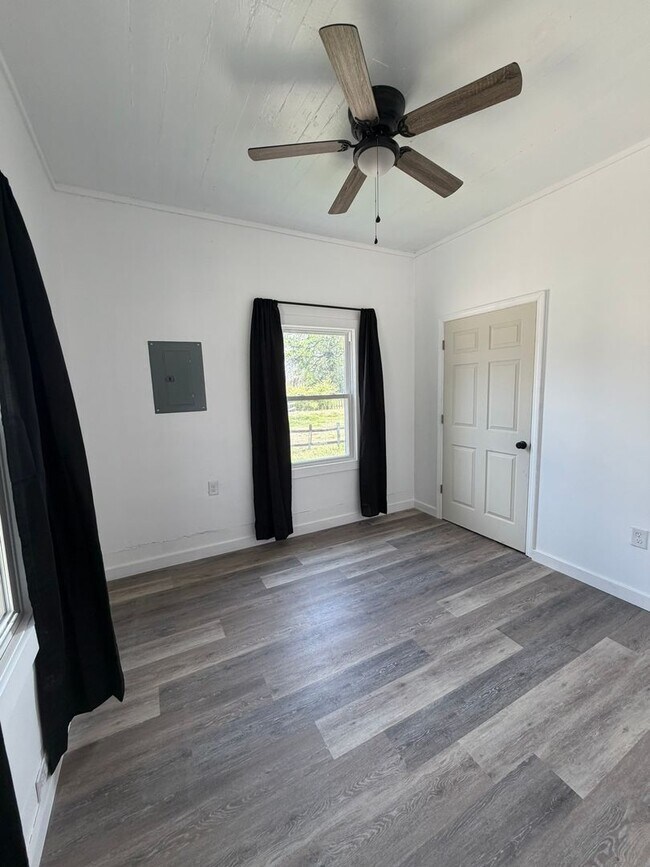 Building Photo - 414 Adams St ~ Downtown Fayetteville