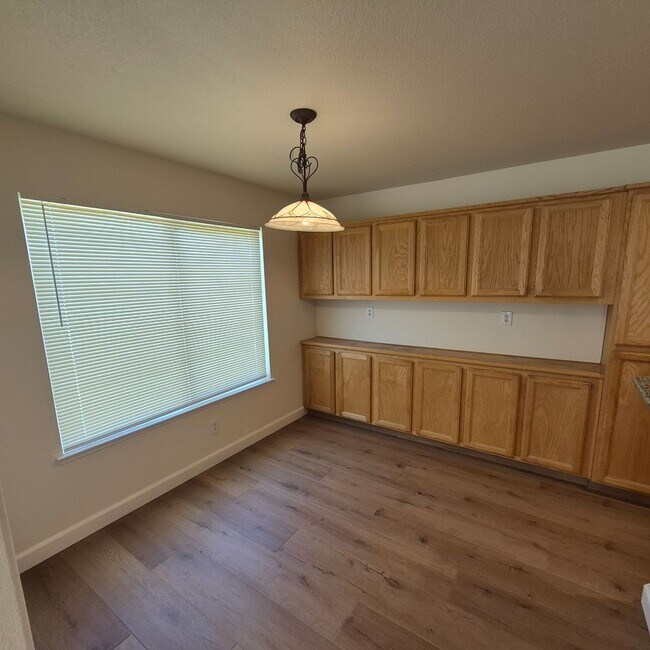 Building Photo - 5317 Buckwood Way