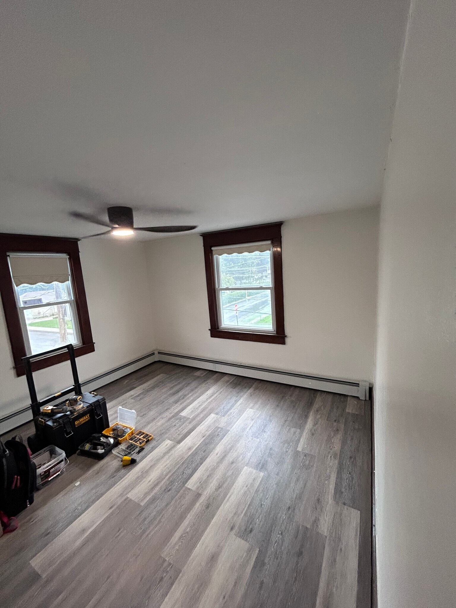 Building Photo - 1295 Reynolds Ave