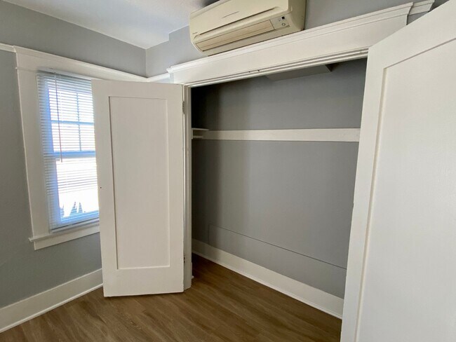 Building Photo - 2315-2317 State Street