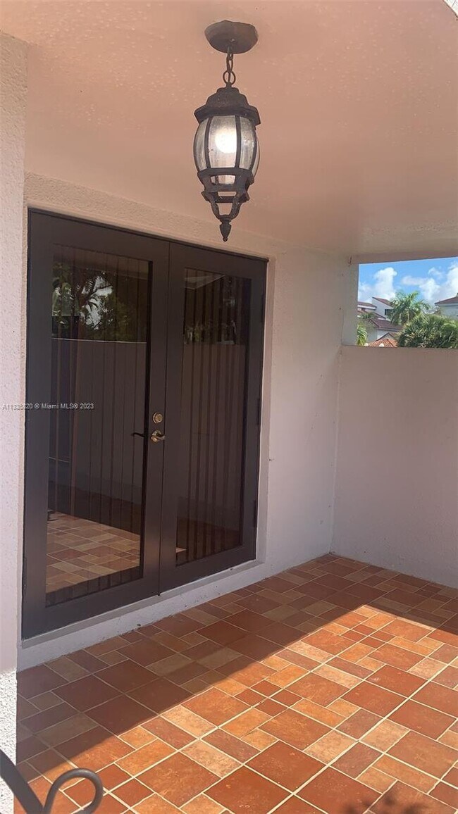 Building Photo - 15200 SW 81st Ln