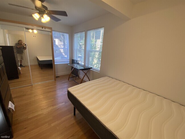 Building Photo - 7 br, 4 bath House - 920 Greenwood Ave