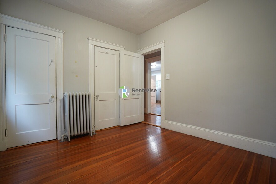 Building Photo - 15 Sumner St