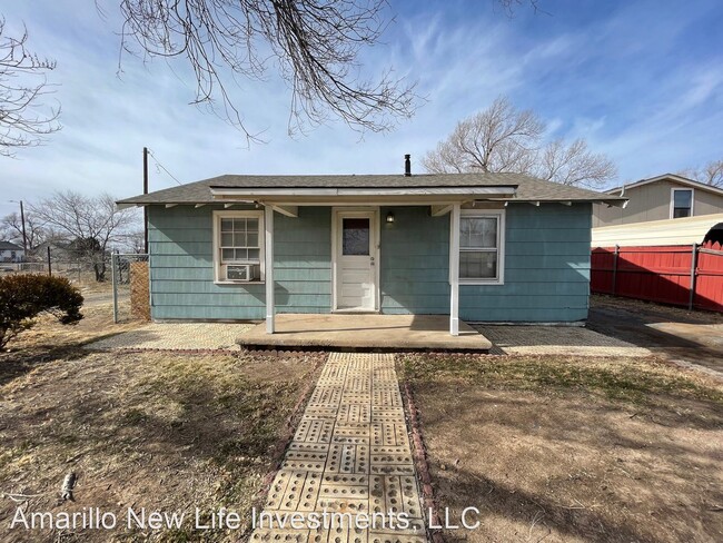 Primary Photo - 2 br, 1.5 bath House - 818 S. Dallas