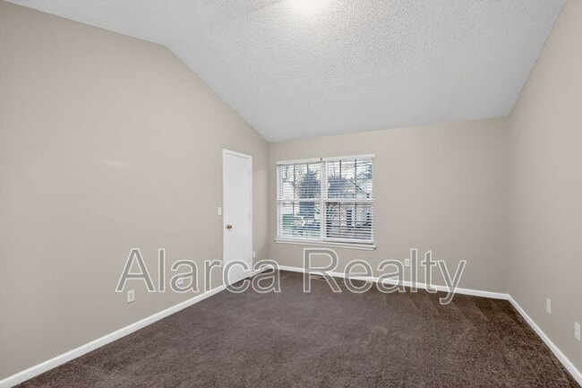 Building Photo - 8619 Warwick Crest Ln