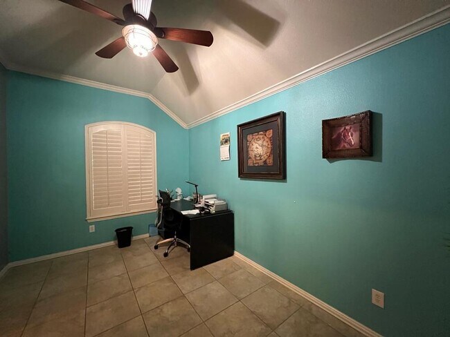 Building Photo - 3506 Nandina Dr