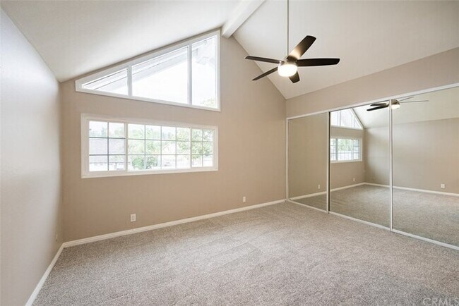 Building Photo - Impeccable 4BR 2.5BA Home with Pool, Near ...
