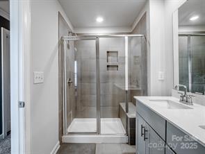 Building Photo - 4170 County Down Ave